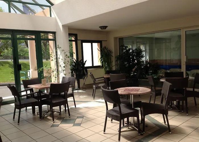 Otel Au Val Dore 2*