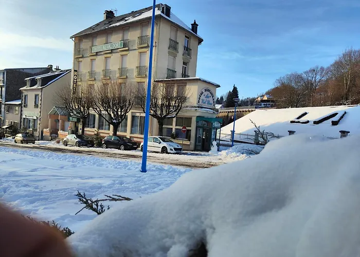 Отель Au Val Dore Ла-Бурбуль