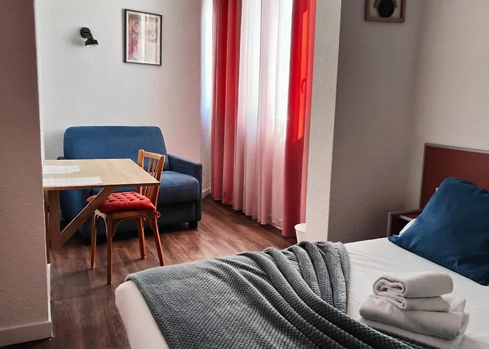 Otel Au Val Dore La Bourboule