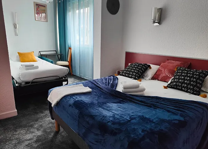 Отель Au Val Dore Ла-Бурбуль